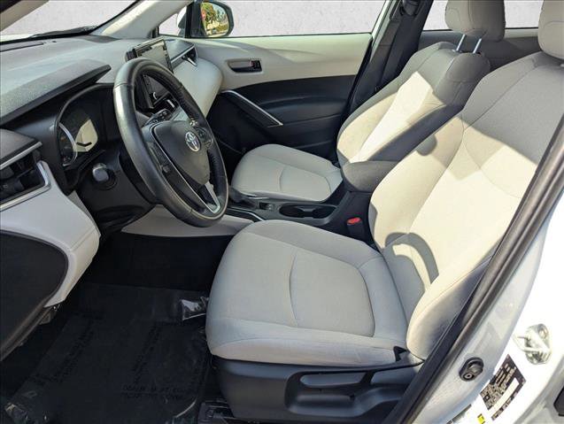 Used 2022 Toyota Corolla Cross LE image 15