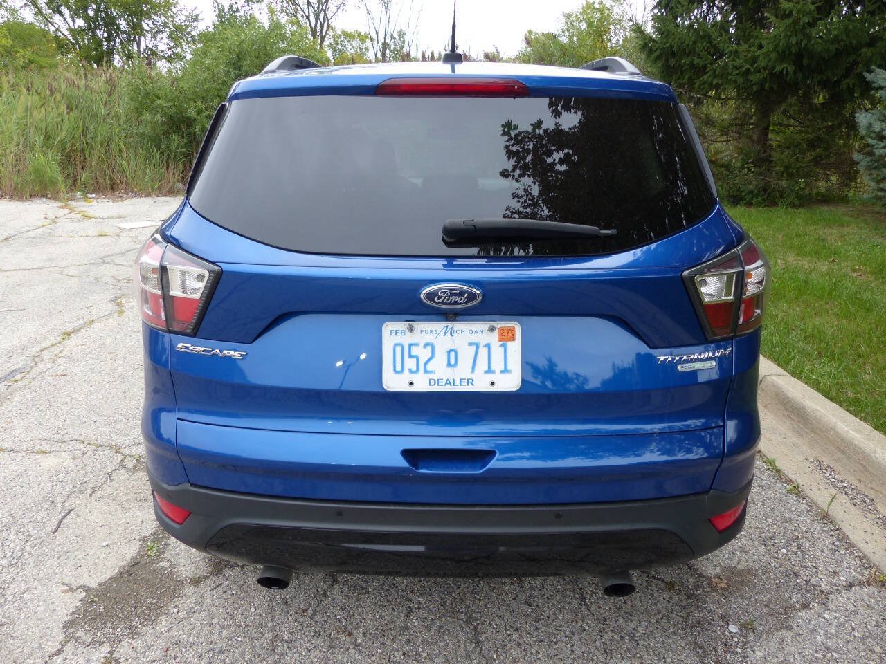 Used 2017 Ford Escape Titanium FWD image 8