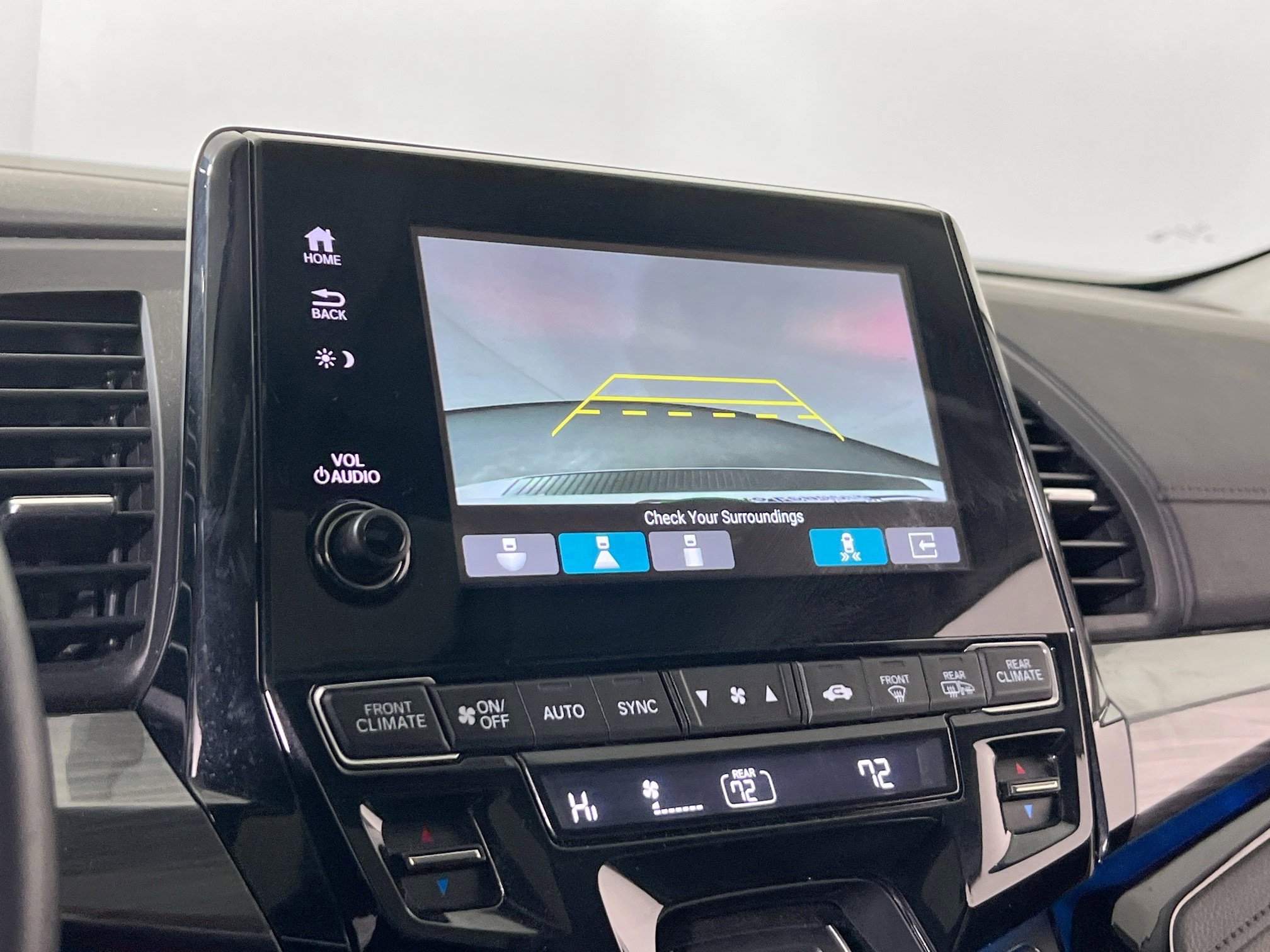 Used 2023 Honda Odyssey Elite image 14