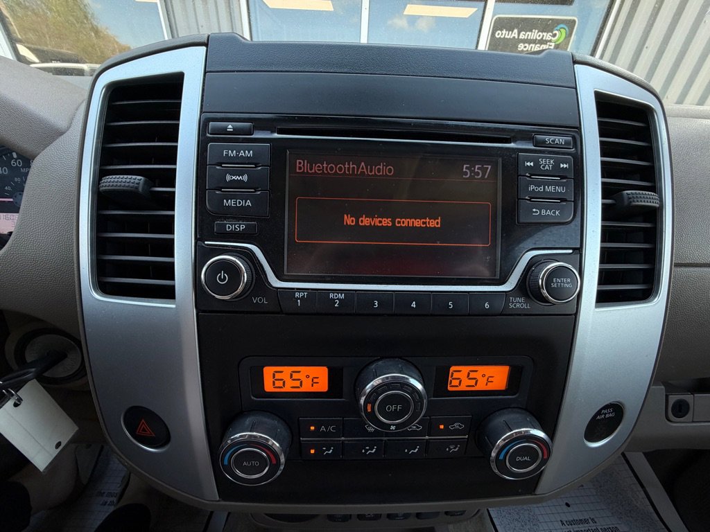 Used 2018 Nissan Frontier SV w/ Value Truck Package RWD image 8