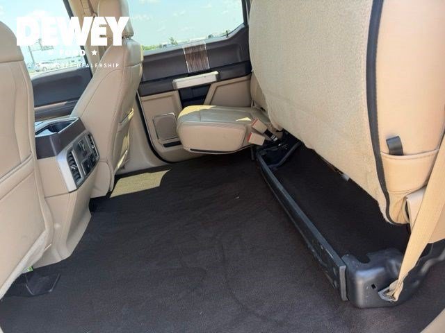 Used 2019 Ford F150 Lariat w/ Equipment Group 502A Luxury AWD/4WD image 19