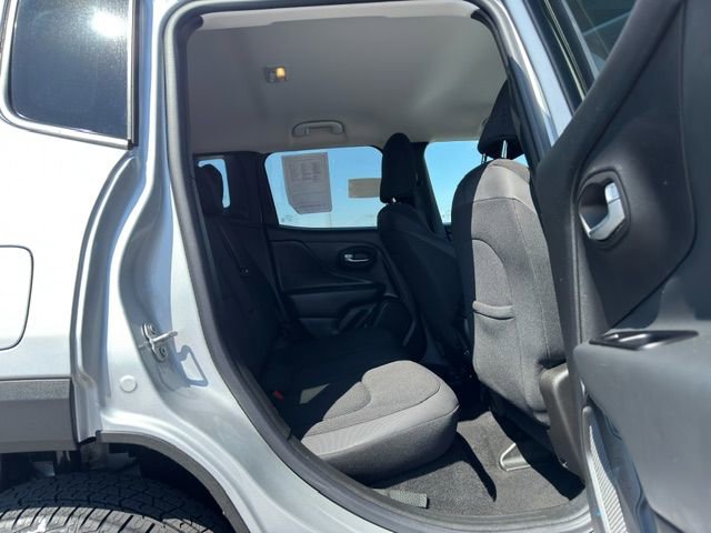 Used 2020 Jeep Renegade Altitude image 18