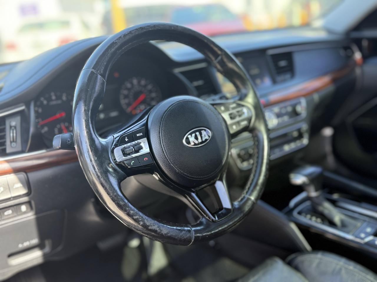 Used 2017 Kia Cadenza Technology FWD image 18