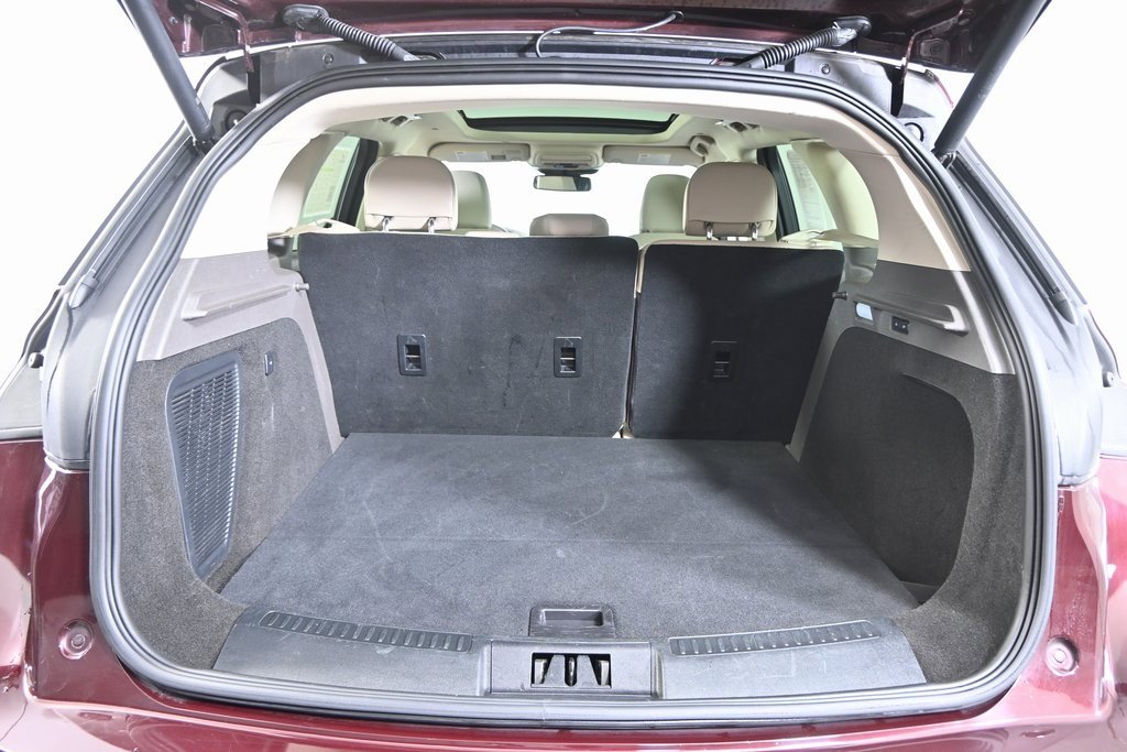 Used 2021 Lincoln Corsair AWD w/ Premium Package image 16