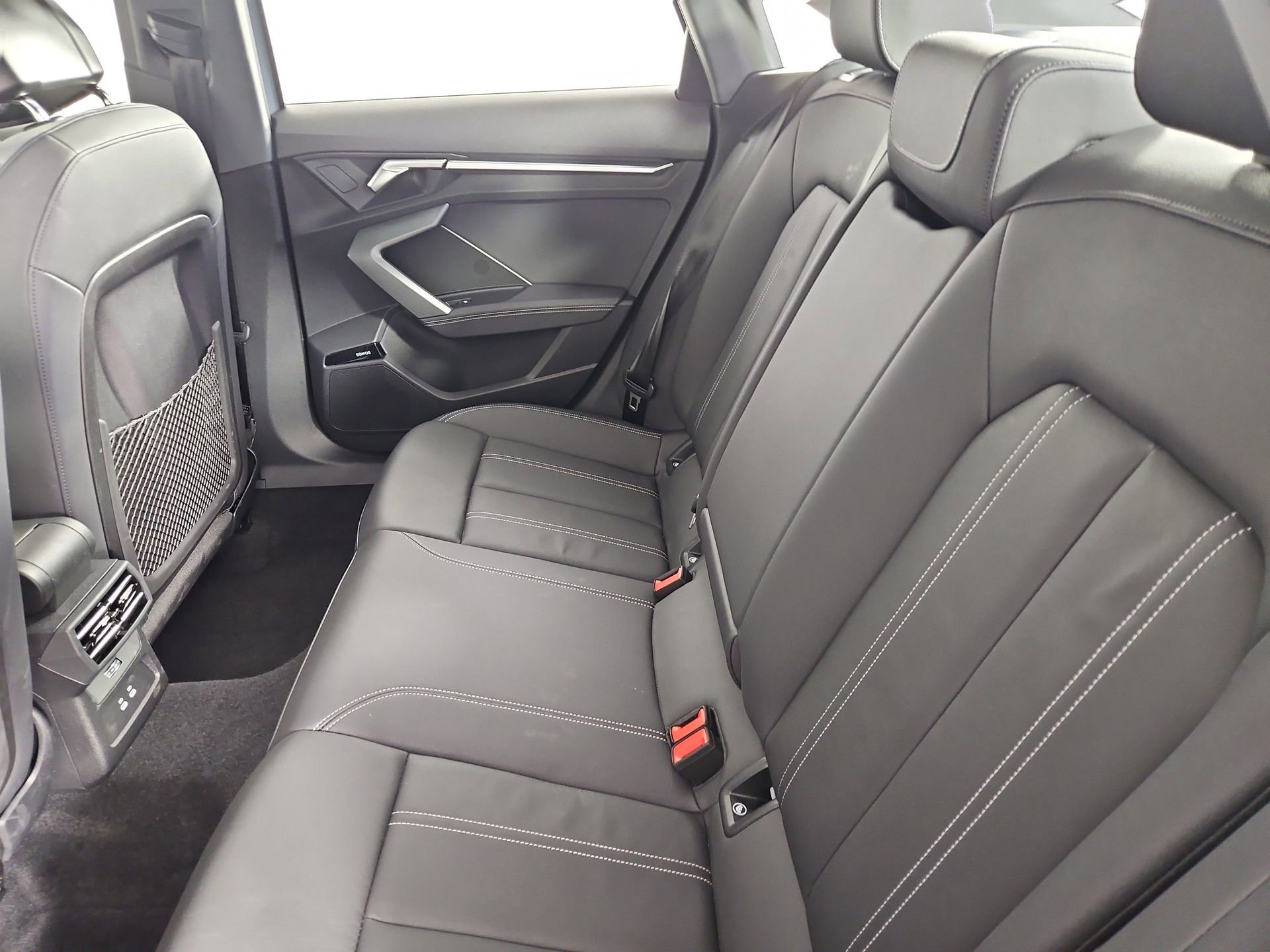 Certified 2025 Audi A3 2.0T Premium Plus w/ Premium Plus Package image 43