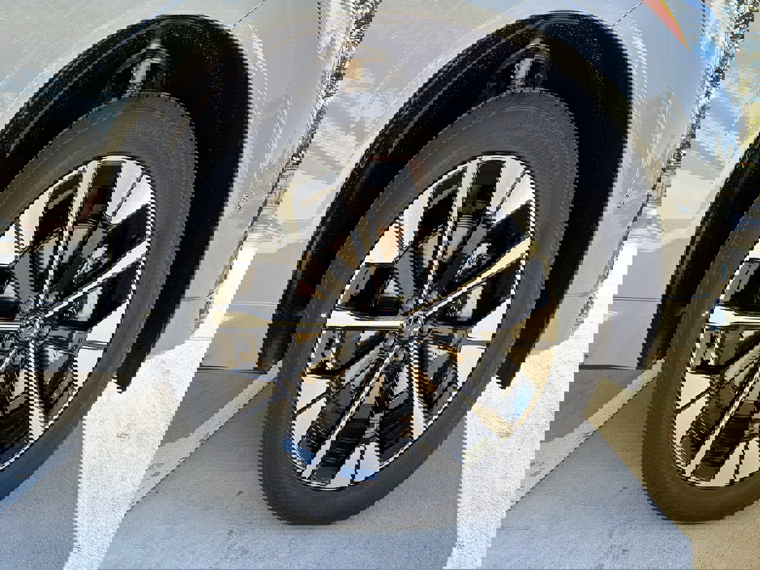 New 2026 Volvo XC60 B5 Plus w/ Protection Package Premier image 7