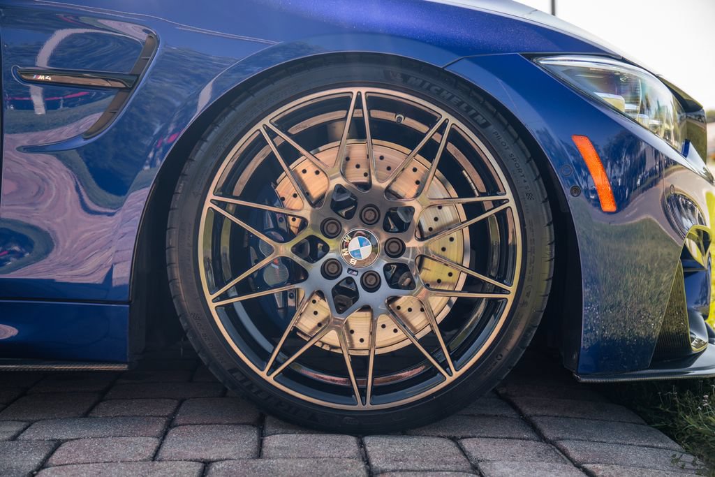 Used 2020 BMW M4 Coupe w/ Competition Package RWD image 14