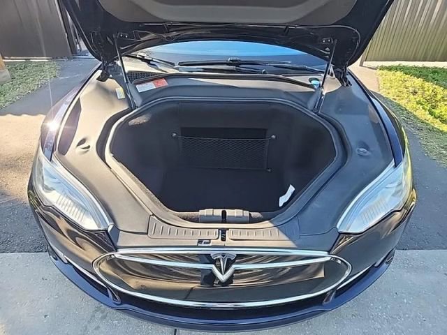 Used 2015 Tesla Model S 85 image 7