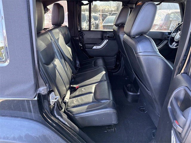 Used 2013 Jeep Wrangler Unlimited Rubicon w/ Dual Top Group image 11