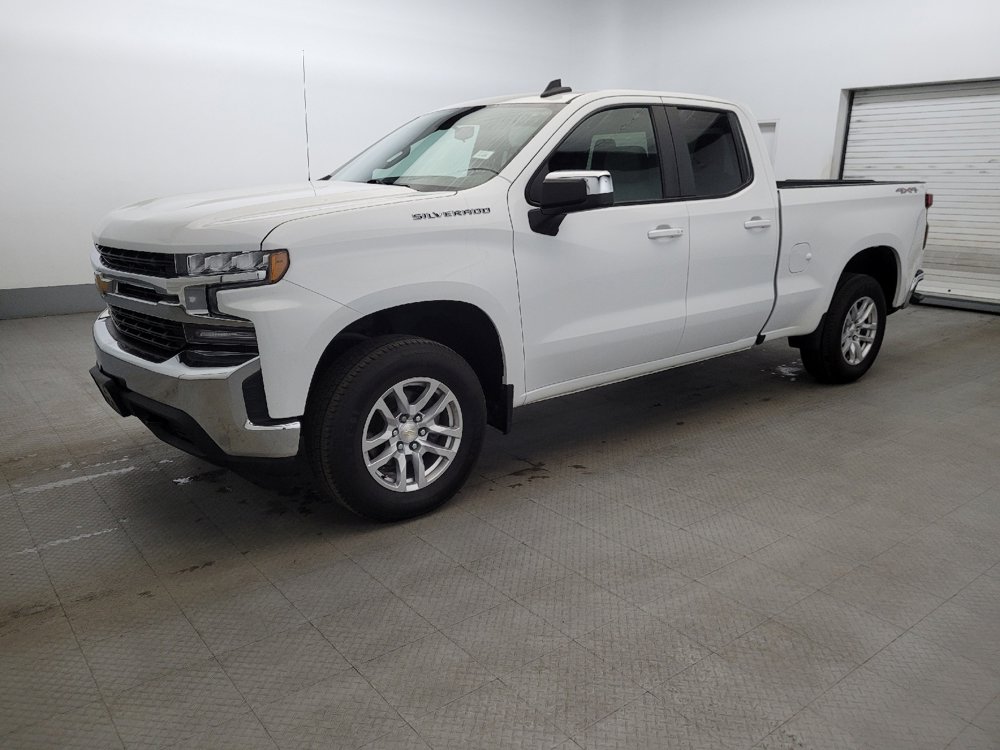 Used 2021 Chevrolet Silverado 1500 LT w/ Bed Protection Package AWD/4WD image 2
