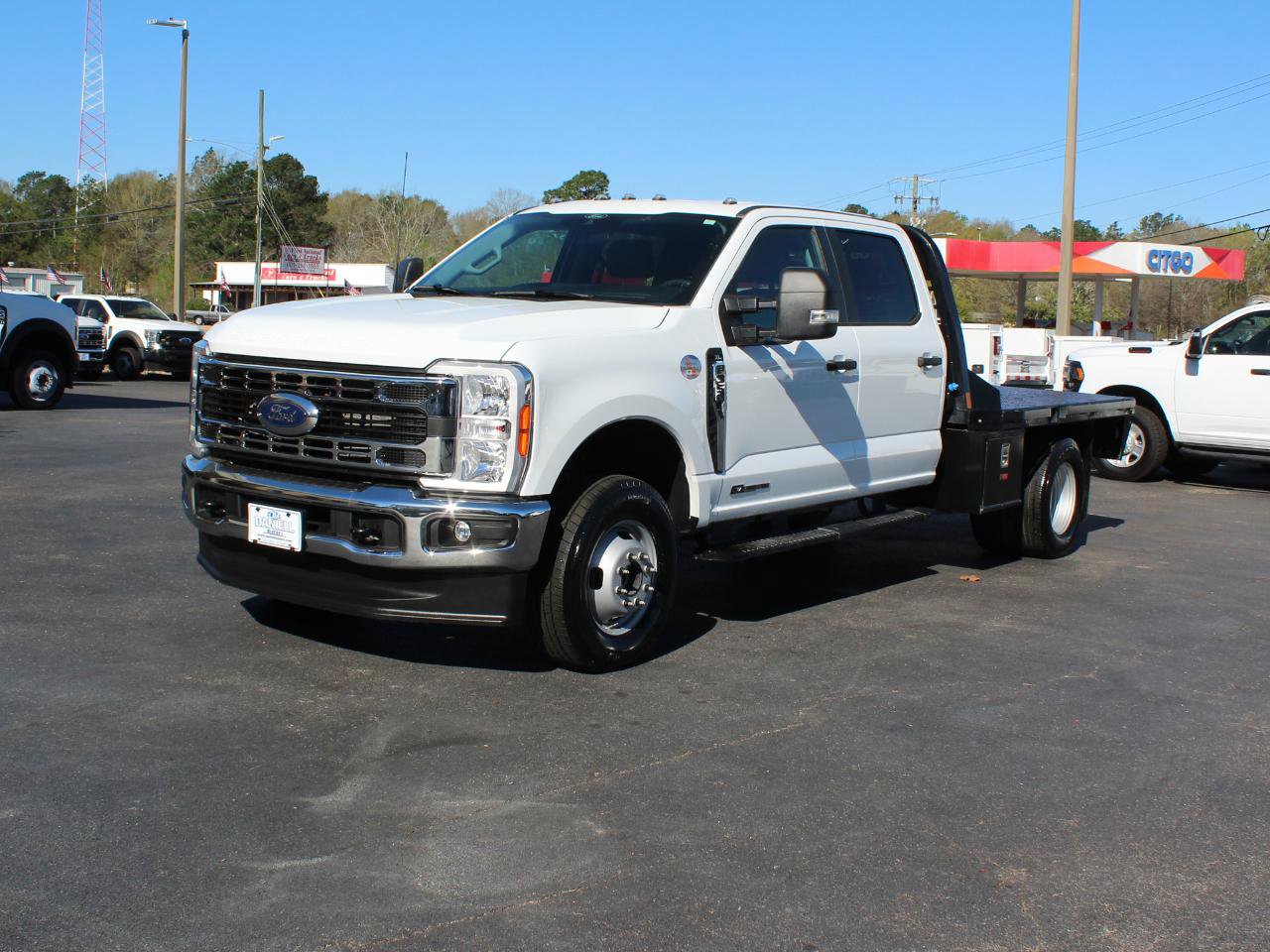 Used 2025 Ford F350 XL w/ XL Chrome Package image 10