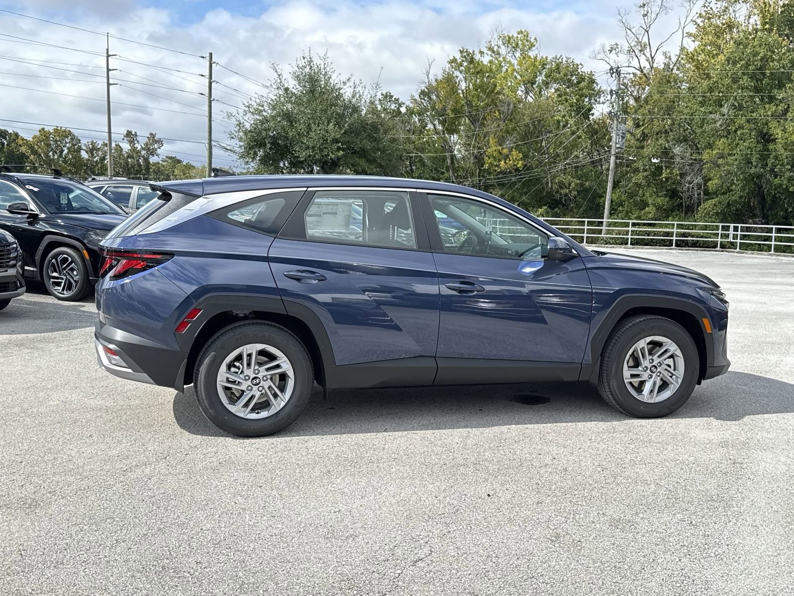 New 2026 Hyundai Tucson SE image 2