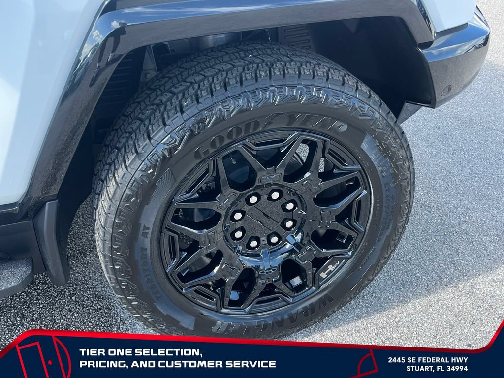 New 2026 GMC Hummer EV 4x4 Crew Cab image 21