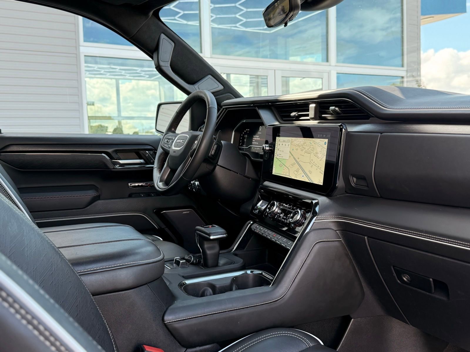 Used 2023 GMC Sierra 1500 AT4X image 40