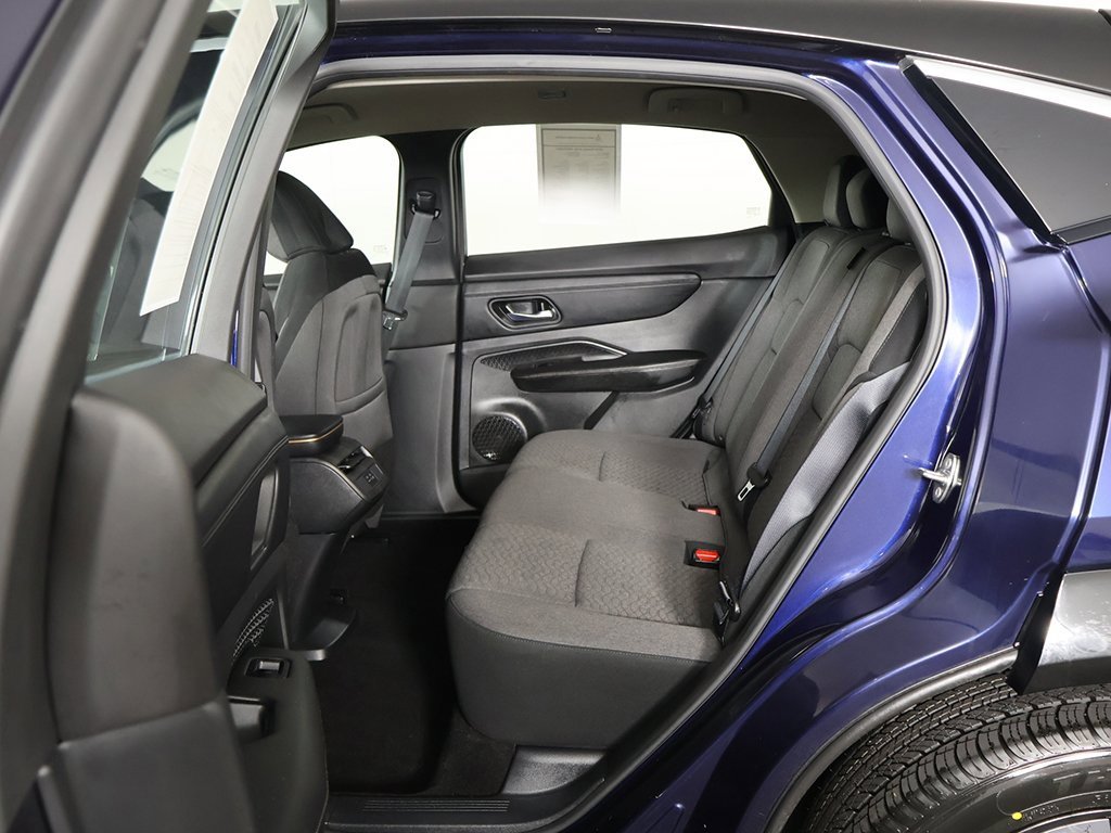 Used 2023 Nissan Ariya FWD image 29