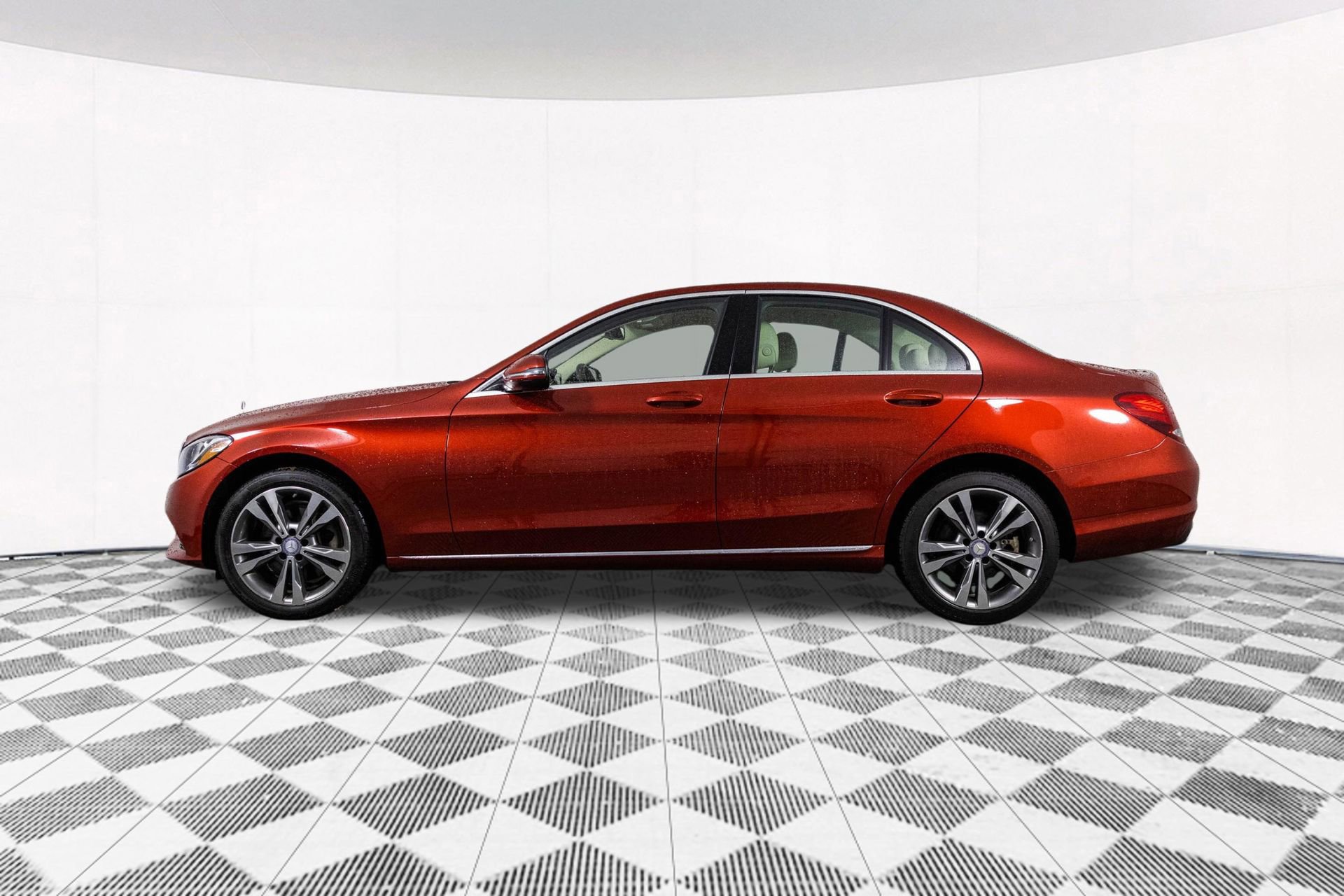 Used 2016 Mercedes-Benz C 300 4MATIC Sedan image 10