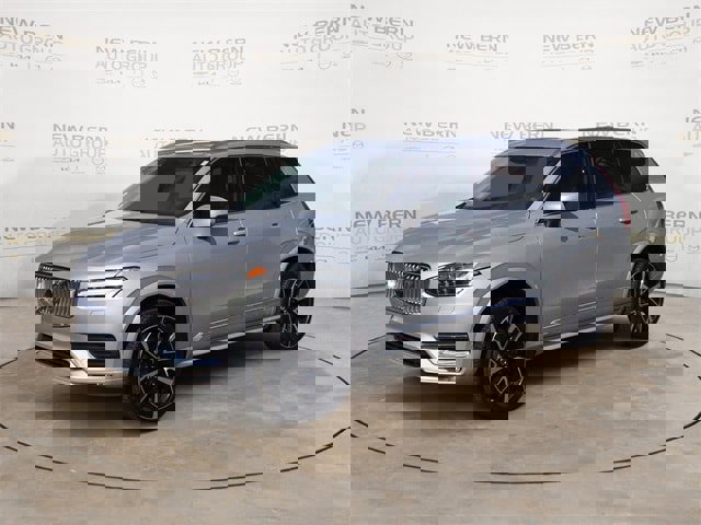 Certified 2024 Volvo XC90 B5 Plus image 1