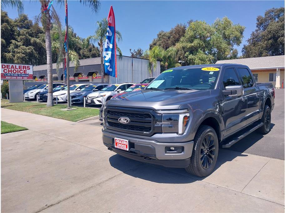 Used 2025 Ford F150 Lariat w/ Equipment Group 501A Mid AWD/4WD image 1