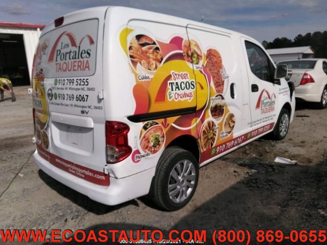 Used 2017 Nissan NV200 SV w/ Back Door Glass Package image 2