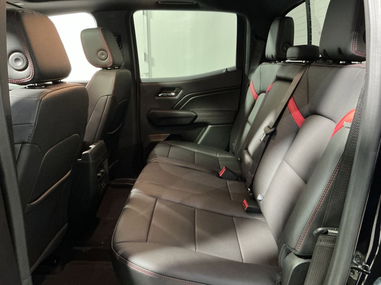 New 2026 Chevrolet Colorado Z71 w/ Technology Package image 32