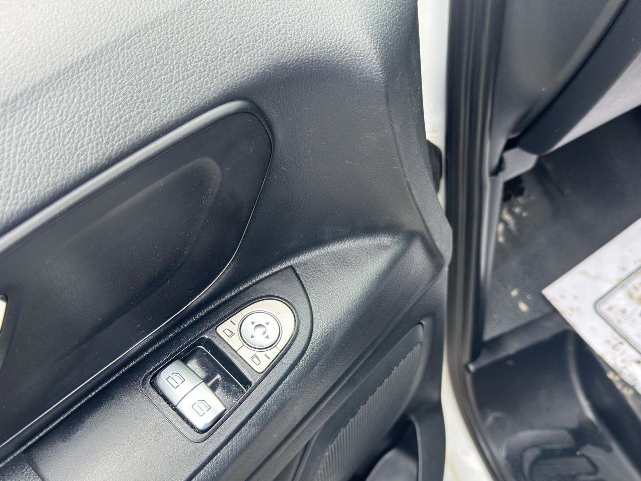 Used 2016 Mercedes-Benz Metris image 10