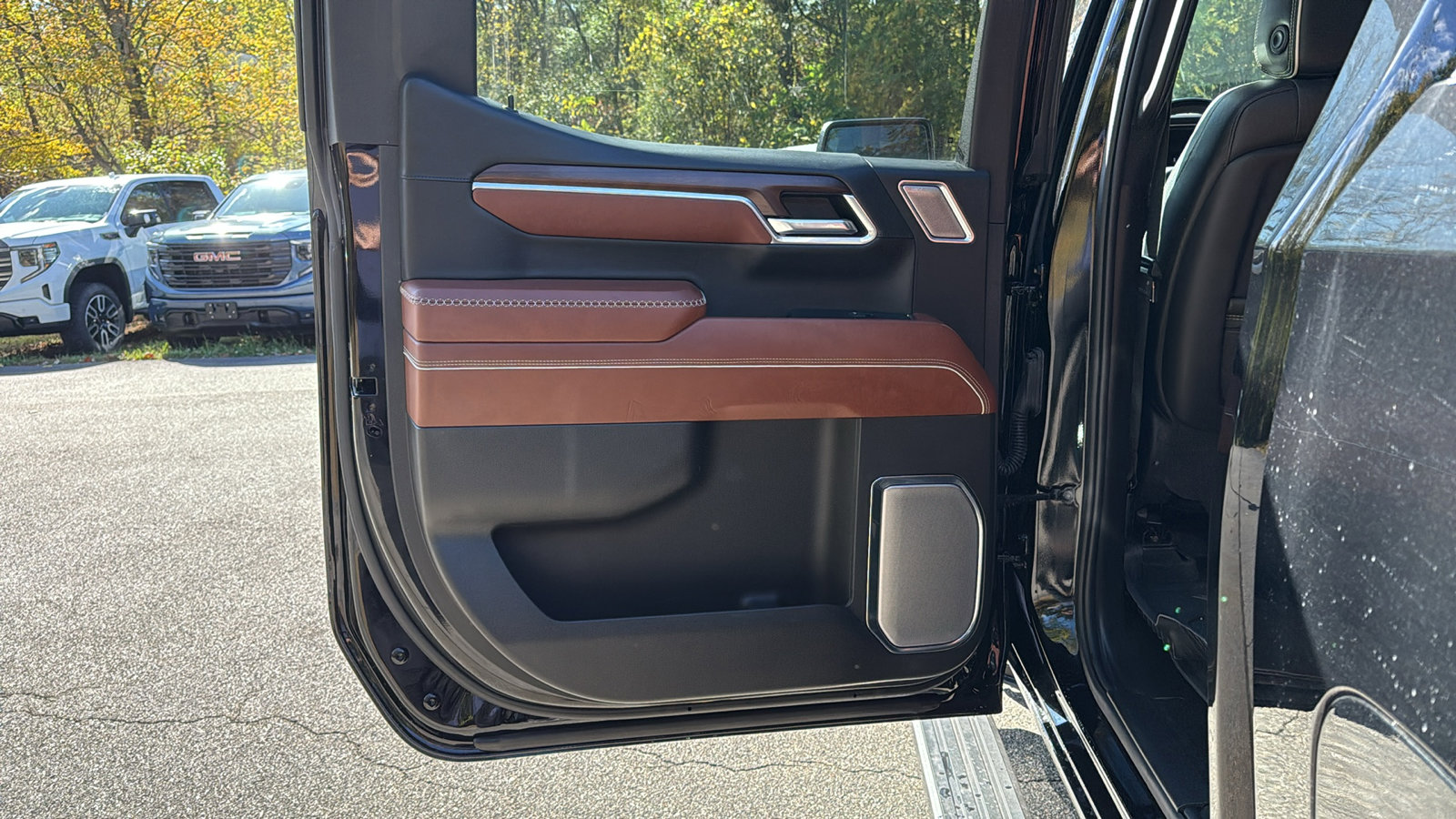 Certified 2024 GMC Sierra 1500 Denali Ultimate image 26