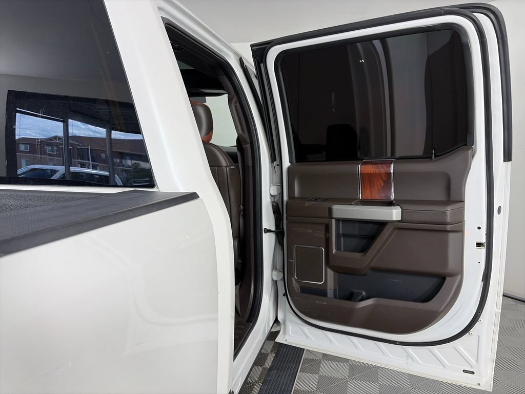 Used 2019 Ford F350 King Ranch w/ King Ranch Ultimate Package AWD/4WD image 28