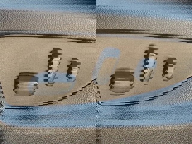 Used 2018 Chevrolet Silverado 1500 LTZ Z71 w/ LTZ Plus Package image 26