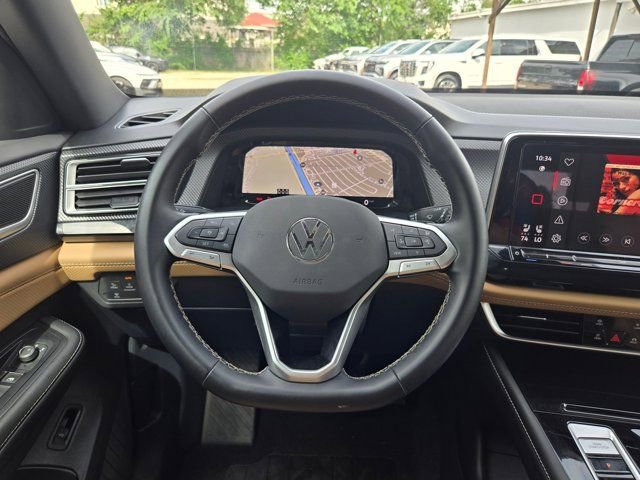 Used 2025 Volkswagen Atlas Cross Sport SEL image 23