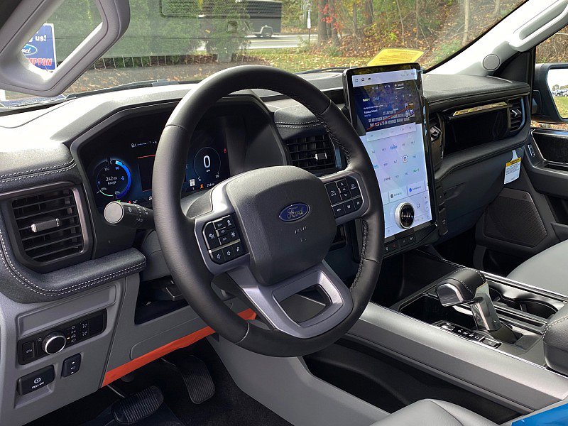 New 2025 Ford F150 Lightning Flash AWD/4WD image 20