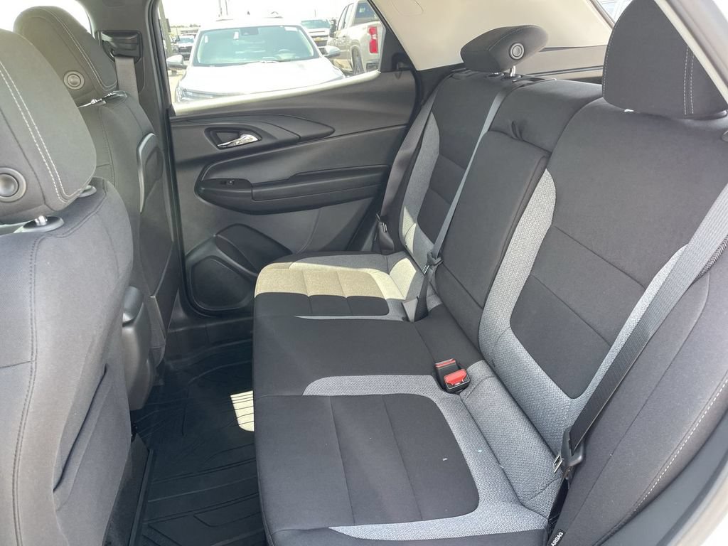 New 2026 Chevrolet TrailBlazer LT w/ Convenience Package FWD image 21