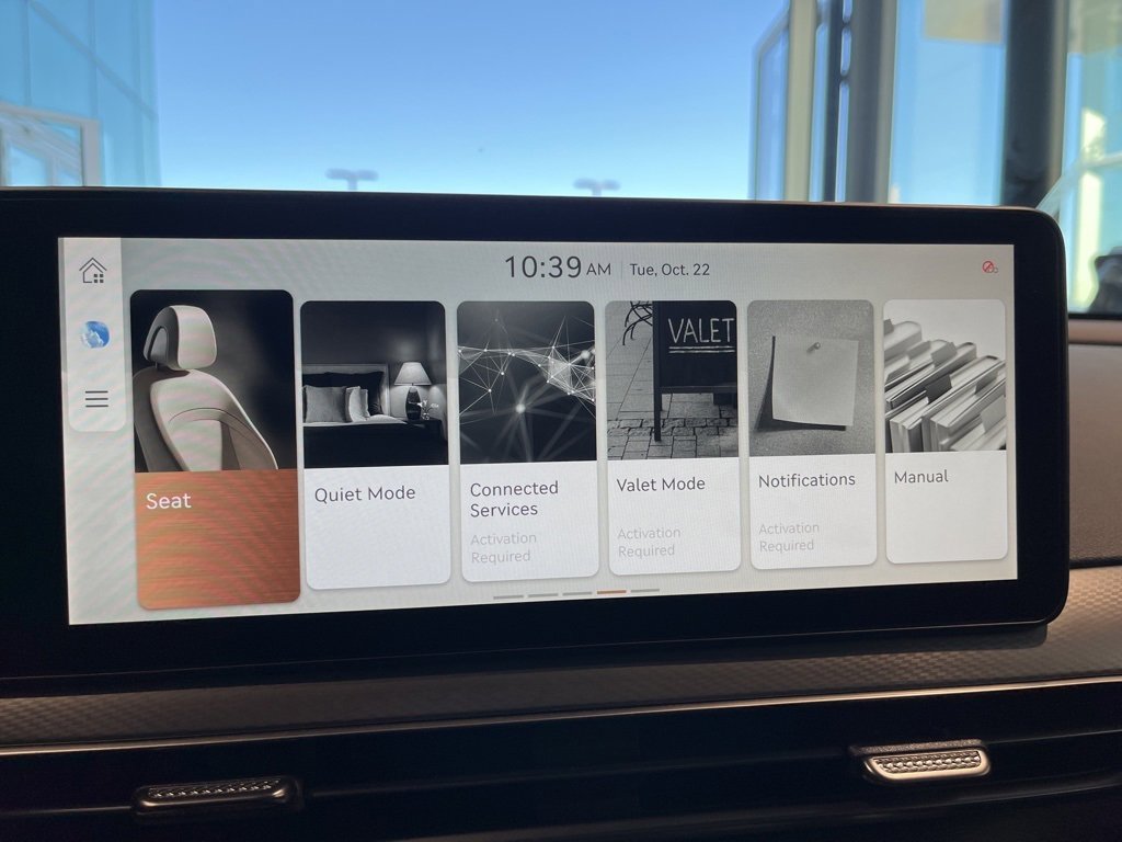 New 2024 Genesis GV60 RWD image 20