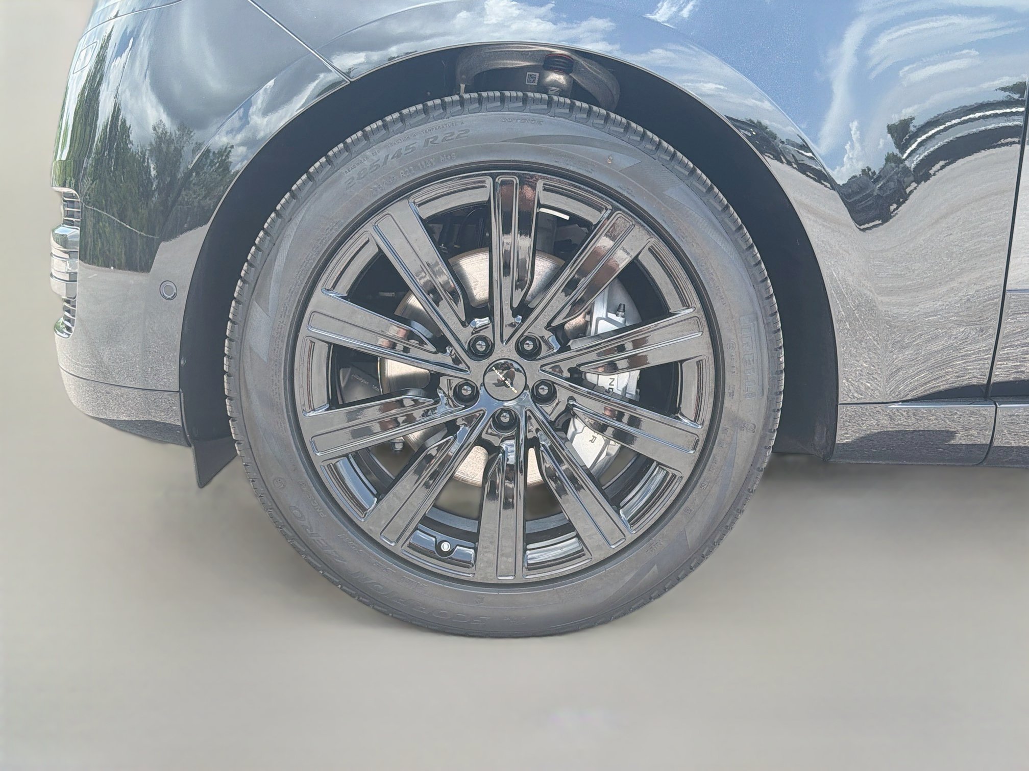 New 2026 Land Rover Range Rover Long Wheelbase SE AWD/4WD image 43