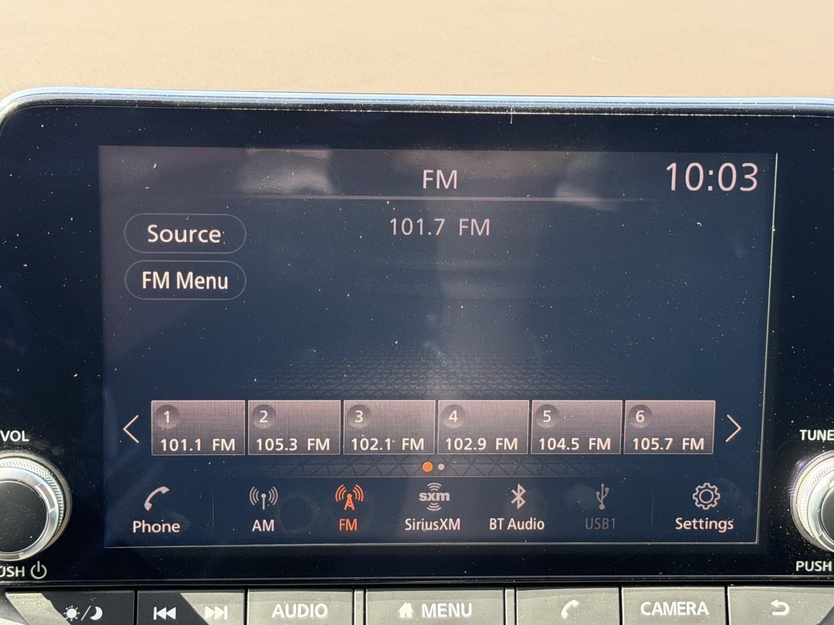 Used 2021 Nissan Rogue SV FWD image 23