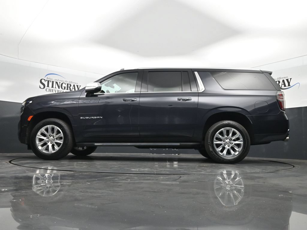 Used 2024 Chevrolet Suburban Premier RWD image 29