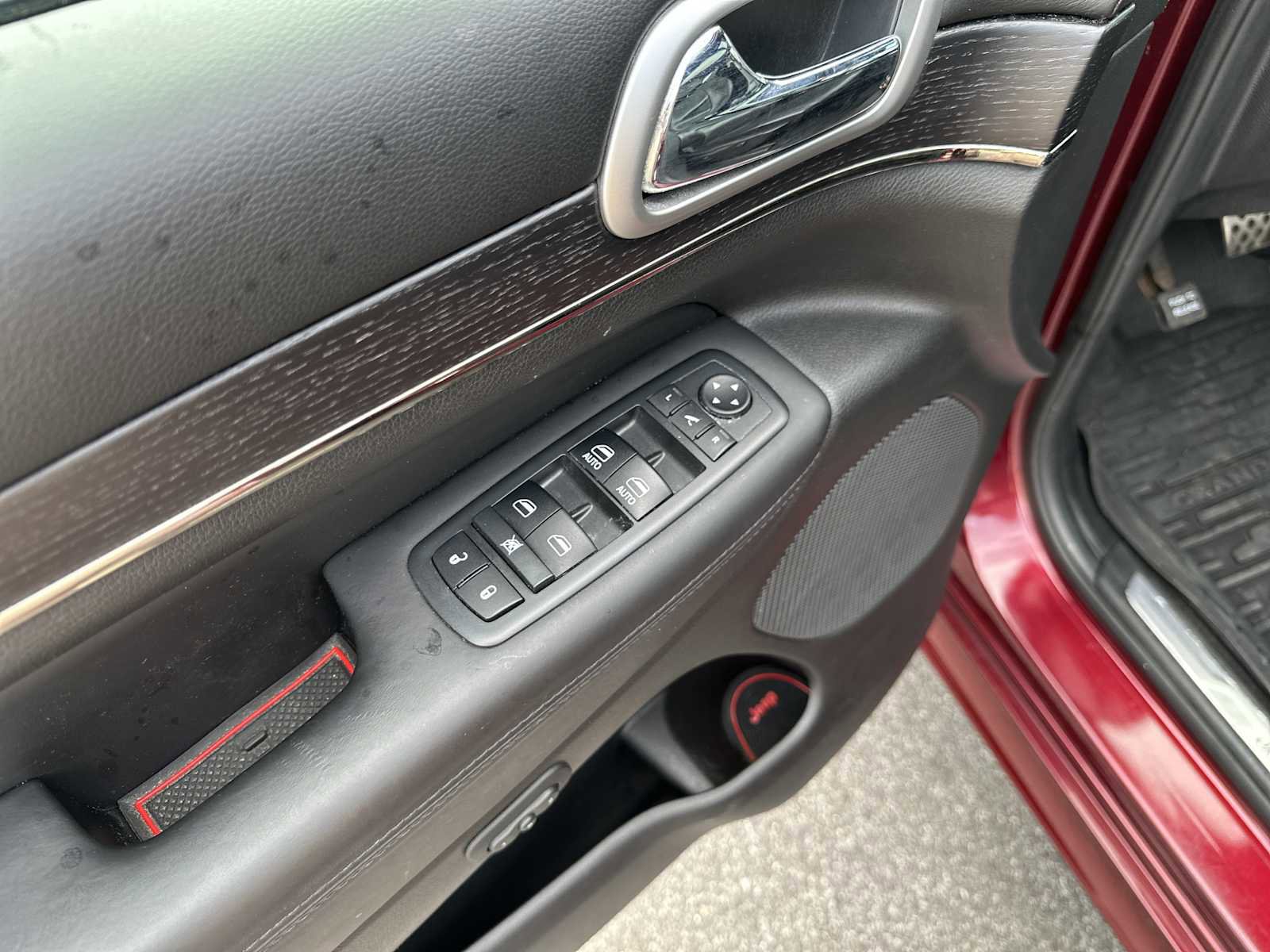 Used 2018 Jeep Grand Cherokee High Altitude image 15