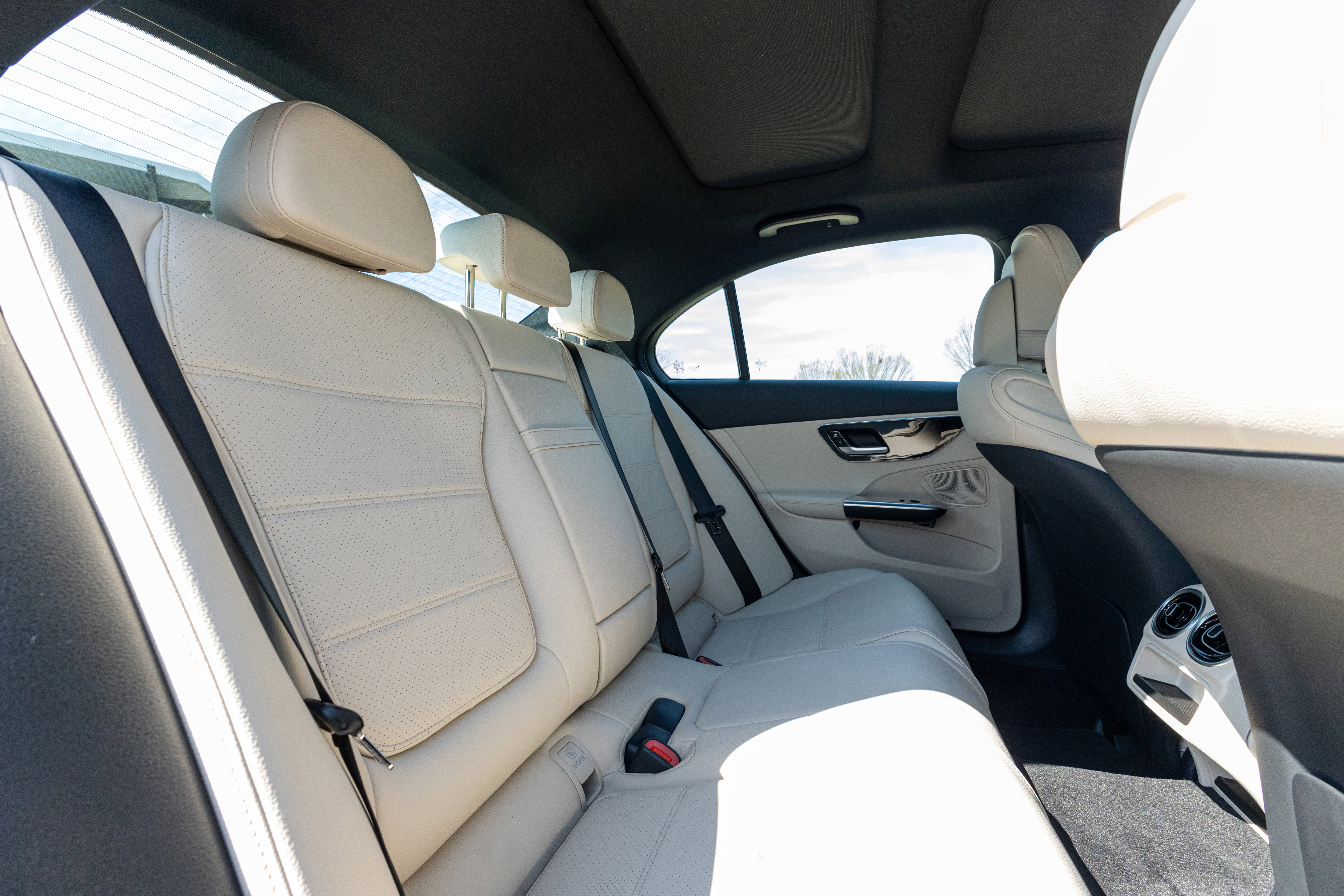 New 2026 Mercedes-Benz C 300 4MATIC Sedan image 24