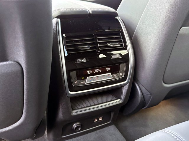 New 2026 BMW X5 M60i w/ Executive Package AWD/4WD image 16