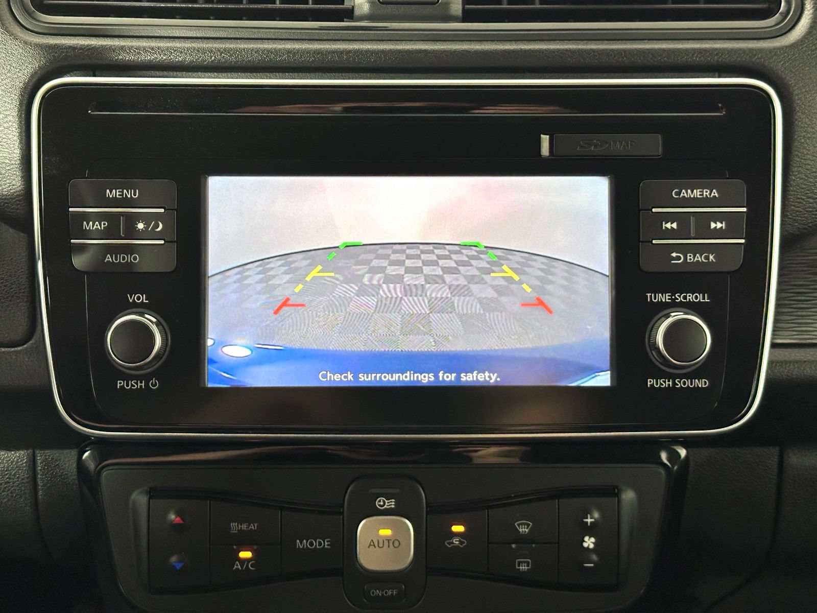 Used 2019 Nissan Leaf SV FWD image 36