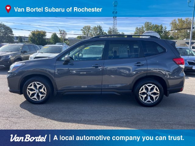 Used 2021 Subaru Forester Premium AWD/4WD image 3