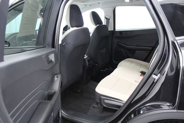 Used 2022 Ford Escape SE w/ SE Sport Appearance Package AWD/4WD image 21