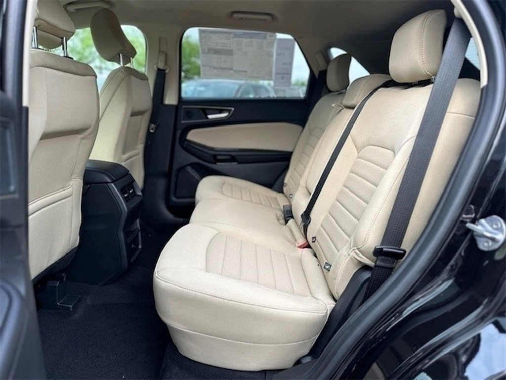 New 2024 Ford Edge SE image 20
