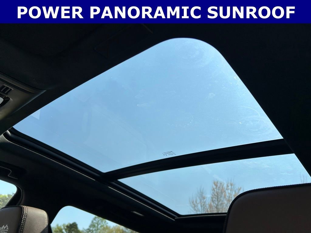 New 2026 Chevrolet Suburban High Country image 2