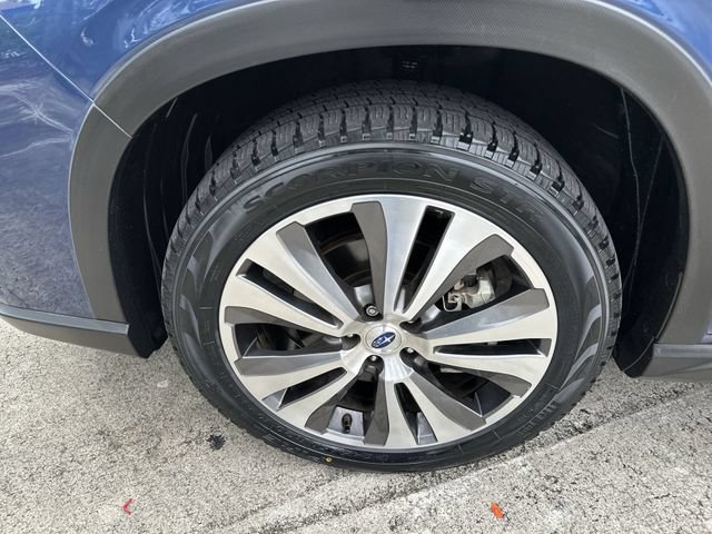 Used 2022 Subaru Ascent Limited w/ Technology Package AWD/4WD image 10
