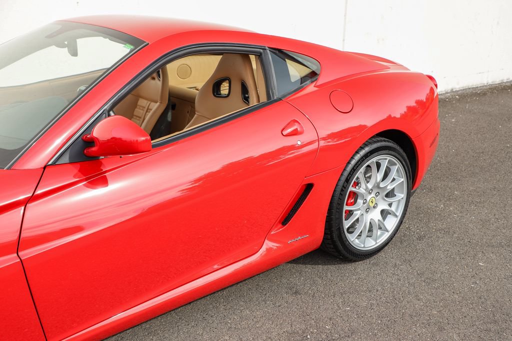 Used 2007 Ferrari 599 GTB Fiorano RWD image 26