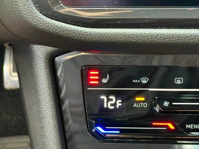 Used 2022 Volkswagen Tiguan SE R-Line image 30