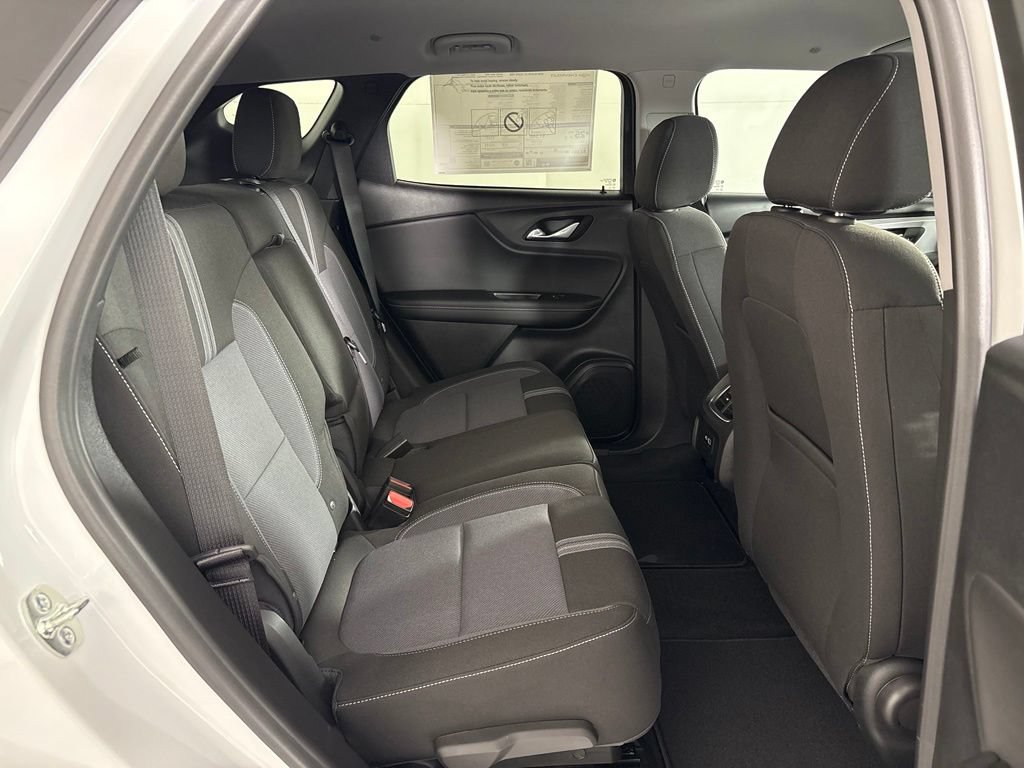 New 2026 Chevrolet Blazer LT w/ Midnight/Sport Edition FWD image 43