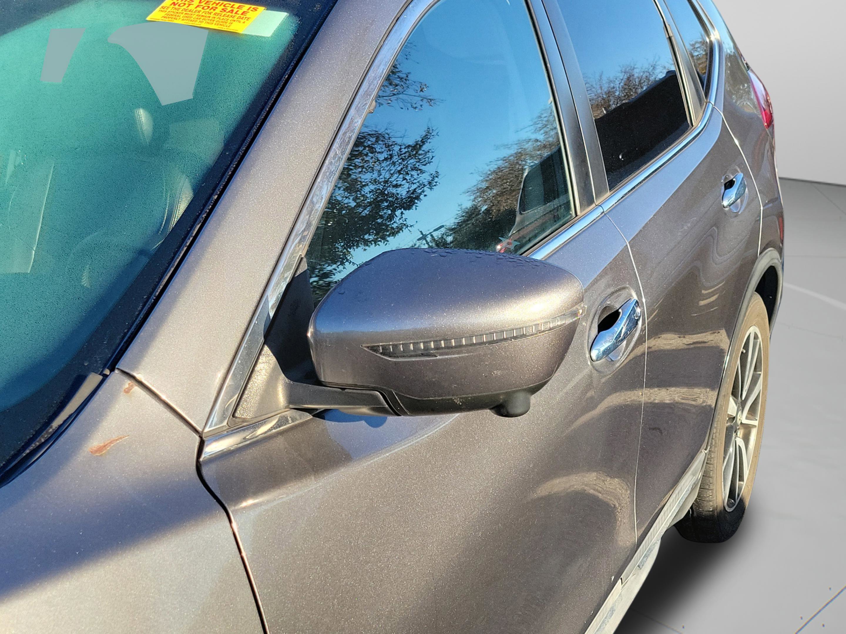 Used 2019 Nissan Rogue SL image 26