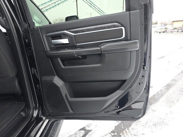Used 2024 RAM 2500 Big Horn w/ Night Edition image 47