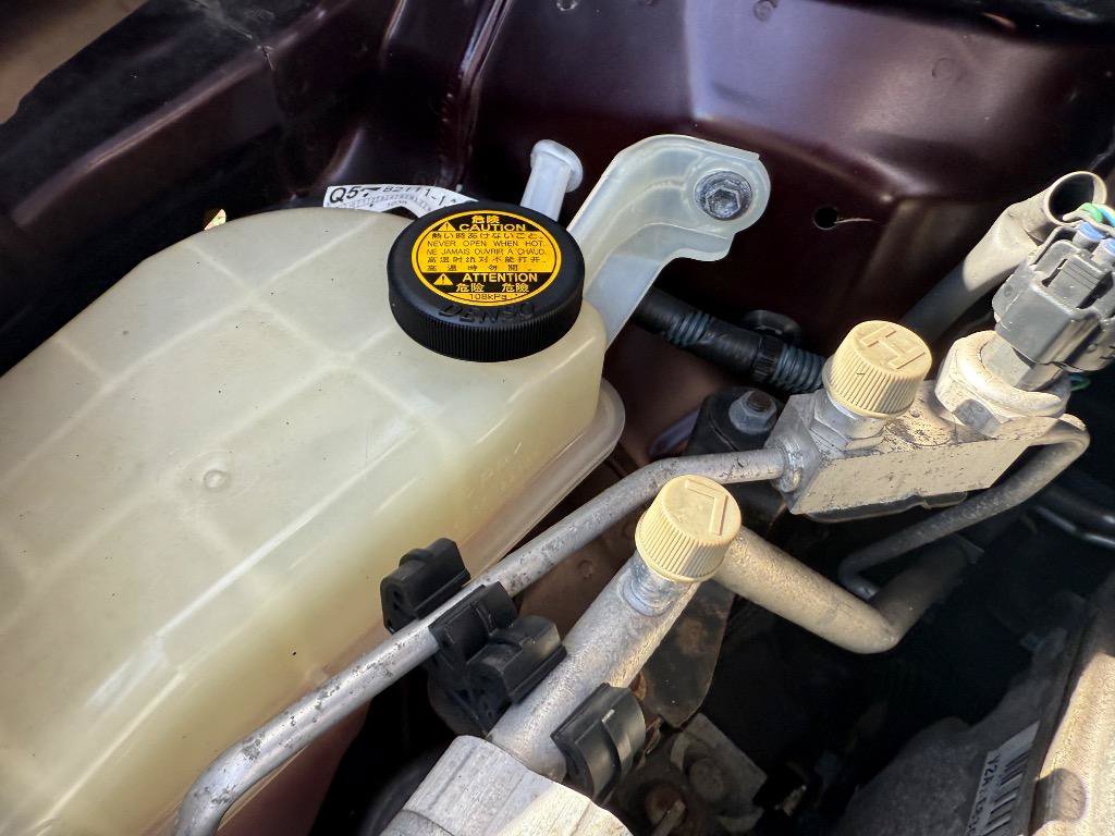 Used 2010 Scion xB FWD image 32